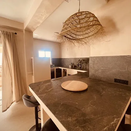Templo Apartment *