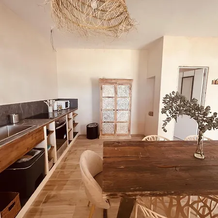 Apartment Templo